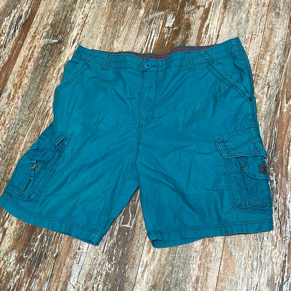 Union bay teal  cargo shorts sz 42